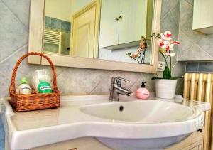A bathroom at Exclusive Villa