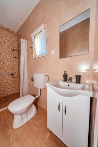 Koupelna v ubytování Apartmani Afterglow