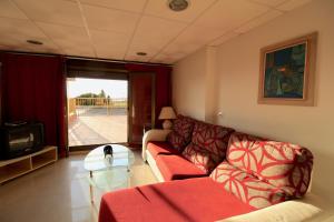 TV a/nebo společenská místnost v ubytování Appartement Salou LOCARMAR - Toni Brusseles