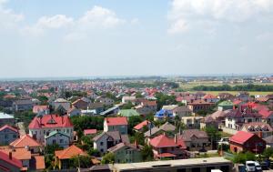 a view of a town with many houses at New House Comfort Apartment in Odesa