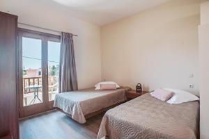 A bed or beds in a room at Ale&Ana studios