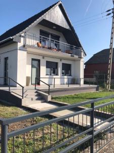 The building in which az apartmanházakat is located