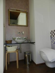 サレルノにあるPalazzo Morese Apartmentsのギャラリーの写真