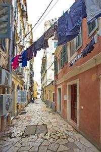 Photo de la galerie de l'établissement Liston Inn Suites(Plaza) - Heart of Corfu Old Town, à Corfou