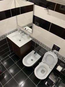 Ванная комната в EKA Luxury Two-Bedroom Premium Penthouse