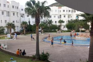 Πισίνα στο ή κοντά στο Tanger Cap Spartel - Duplex 110m2 face aux plages