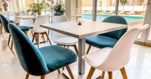 Bazén v ubytování Hotel Safari nebo v jeho okolí