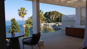 Gallery image of Iancu Charme Apartments in Taormina
