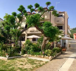 Zahrada ubytování Apartments Fabijanić