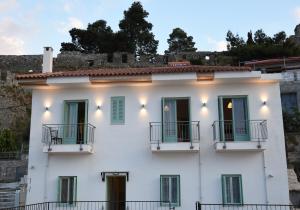Fotografie z fotogalerie ubytování "ΡΟΔΙ" ΔΙΑΜΕΡΙΣΜΑ / "RODI" Apartment v destinaci Nafplio