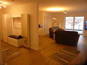 Kuchyň nebo kuchyňský kout v ubytování Büsumer Tide Segelmacherhuus Whg 10 + 18 fotografií