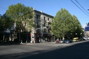 Gallery image of Yellow apartment in Avlabari in Tbilisi City