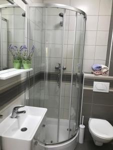 Koupelna v ubytování Apartmani Matea
