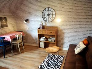 Χώρος καθιστικού στο Esprit Marine Appart'Hotel Le Frenchy 3 personnes