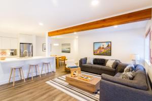 Gallery image of Ski in Out, Great Location, Free Shuttle Bus in Whistler