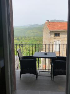 Balkón nebo terasa v ubytování A Fontana