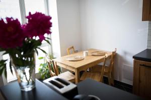 Kuchyň nebo kuchyňský kout v ubytování Apartment Poruba STREET VIEW