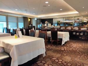 Restoran või mõni muu söögikoht majutusasutuses Evergreen Laurel Hotel Taipei