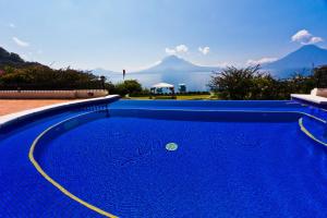 Bazén v ubytování Hotel Atitlan nebo v jeho okolí