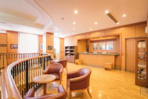 Posezení v ubytování JR Hotel Clement Uwajima + 23 fotografií