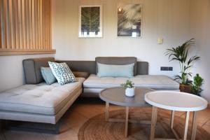 Posedenie v ubytovaní Olivella Villas by Vatos