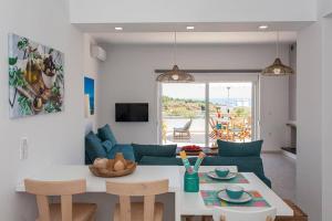A television and/or entertainment centre at Villa Patroklos
