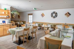 Restaurace v ubytování Hotel garni Hopfengold