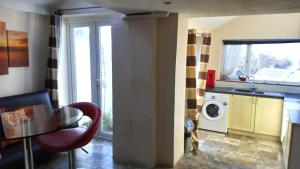 Gallery image of sea view cottage in Bideford