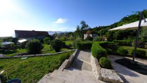 Zahrada ubytování Charming Sea View "Villa Divine" - 2min from the sea