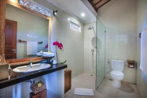 Koupelna v ubytování Nata Ubud