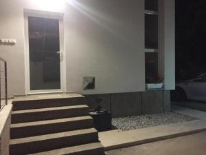 Fotografia z galérie ubytovania Apartman studio SONAS 3 with free private parking v destinácii Karlovac
