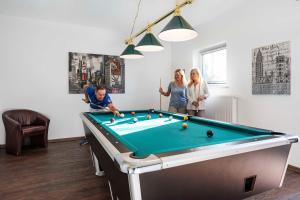 Gäste, die in der Unterkunft Appartement "Karat" mit Penthouseflair - Oase am Haff übernachten