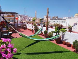 Κήπος έξω από το Spanish Galleon Lodge
