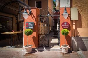 Fotografie z fotogalerie ubytování 8 1/2 Art Guest House v destinaci Plovdiv + 26 fotografií