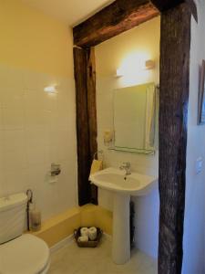 Koupelna v ubytování L'Ancien Presbytère Chambres D'hote ou Gite
