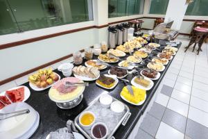 Comida no hotel ou em algum lugar perto