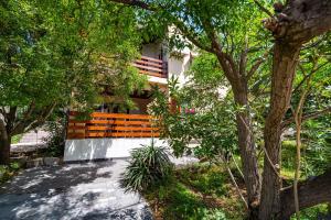 Vonkajšia záhrada v ubytovaní Vacation house Anna
