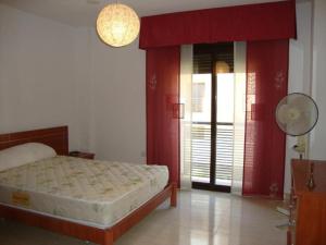 Posteľ alebo postele v izbe v ubytovaní Apartamento 2 hab.en El Parador