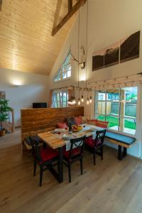 TV a/nebo společenská místnost v ubytování Chalet 164