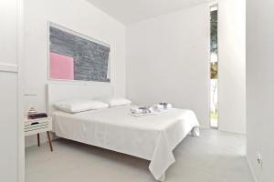 Posteľ alebo postele v izbe v ubytovaní Villa V - private pool, special location & surroundings