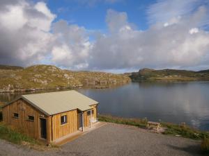 Gallery image of Otter Bunkhouse in Cairisiadar