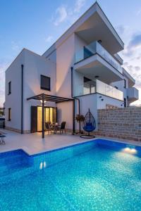 Bazén v ubytovaní Luxury Apartment Joo & Joo alebo v jeho blízkosti
