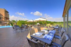 مطعم أو مكان آخر لتناول الطعام في Stella Di Mare Golf Hotel