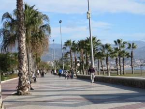 Zdjęcie z galerii obiektu Lindo y acogedor departamento w mieście Torre del Mar