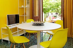 Et tv og/eller underholdning på Bol Apartment Bruna