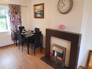 Cosy house near Edinburgh and St Andrew's