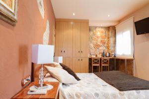 El Molí de Pontons suites con jacuzzi spa, Pontons ...