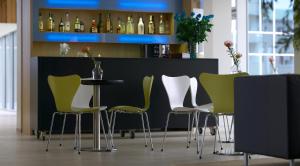 Veitingastaður eða matsölustaður á Hotel Edda Akureyri +16 myndir