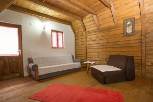 Posezení v ubytování Etno Village Vojnik