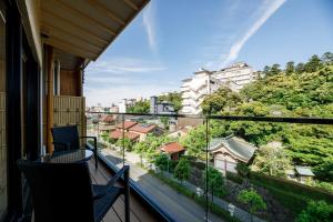 Balkón nebo terasa v ubytování Tachibana Shikitei